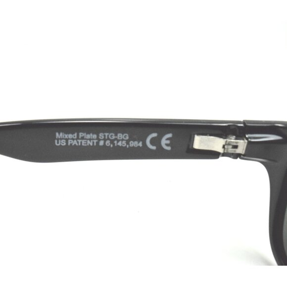 Maui Jim Mixed Plate Mj 721-02 Gloss Black / Neutral Grey Sunglasses